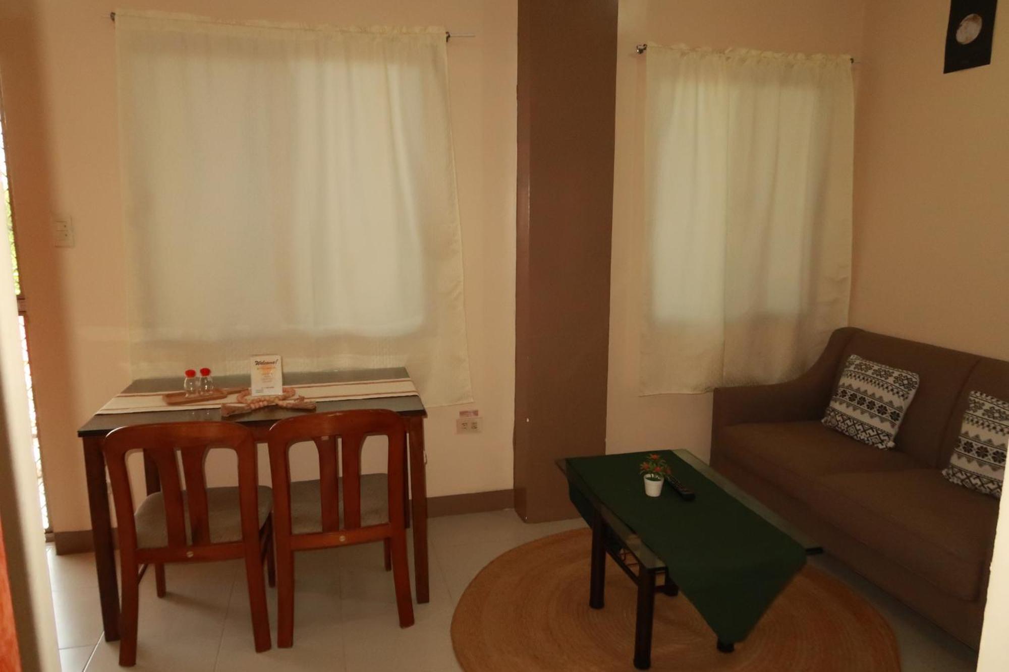 Jo-Cris Apartelle Hotel Lapu-Lapu City Luaran gambar