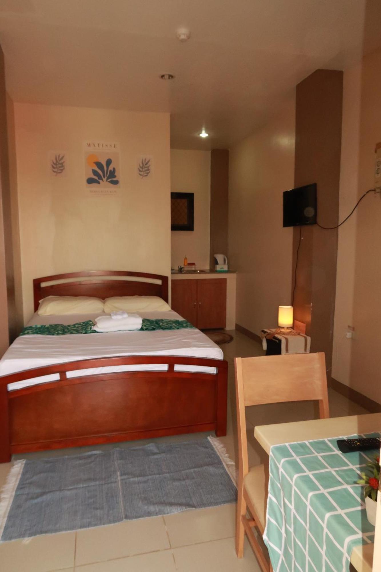 Jo-Cris Apartelle Hotel Lapu-Lapu City Luaran gambar