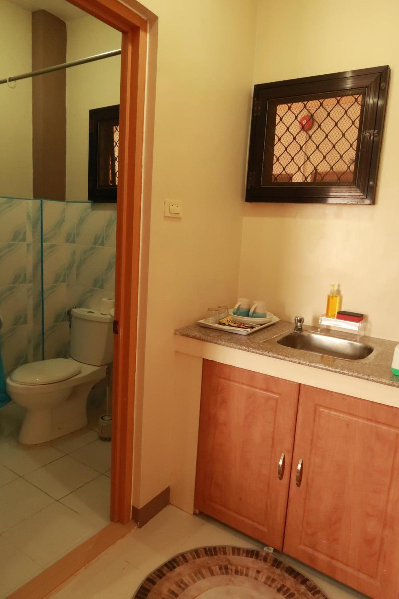 Jo-Cris Apartelle Hotel Lapu-Lapu City Luaran gambar